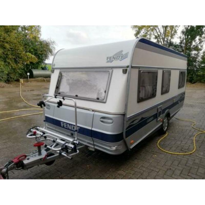 Zeer mooie Fendt 470 F caravan met dwarsbed