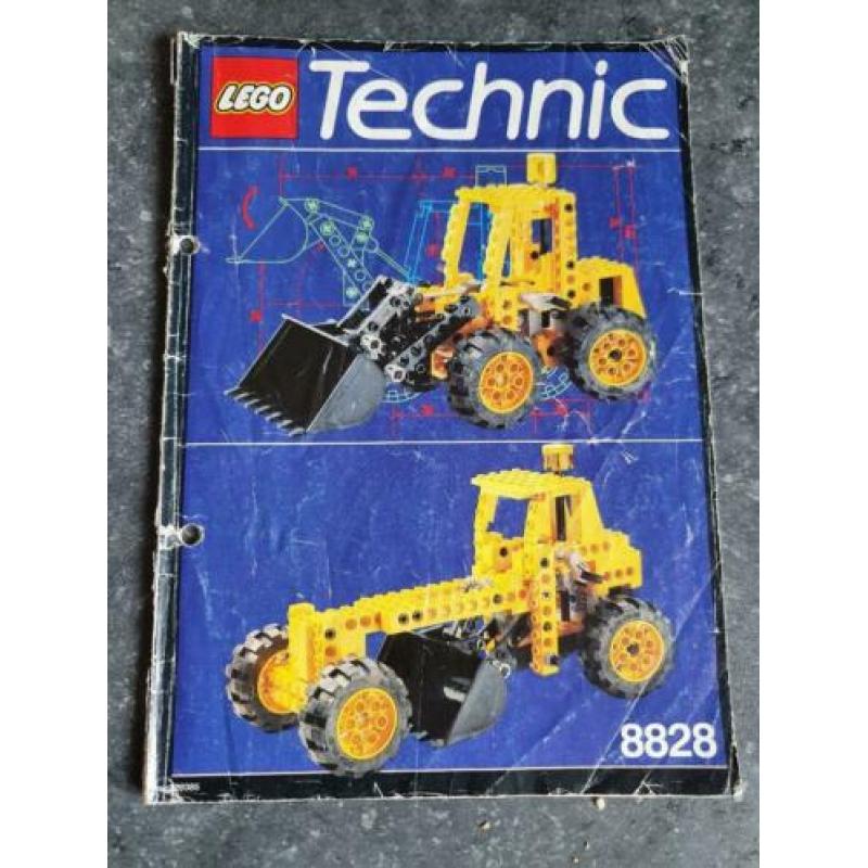 Lego Technic set 8828 - Vorkheftruck (front end loader)