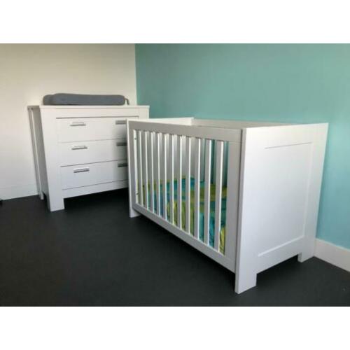 Witte Interbaby commode & ledikant te koop