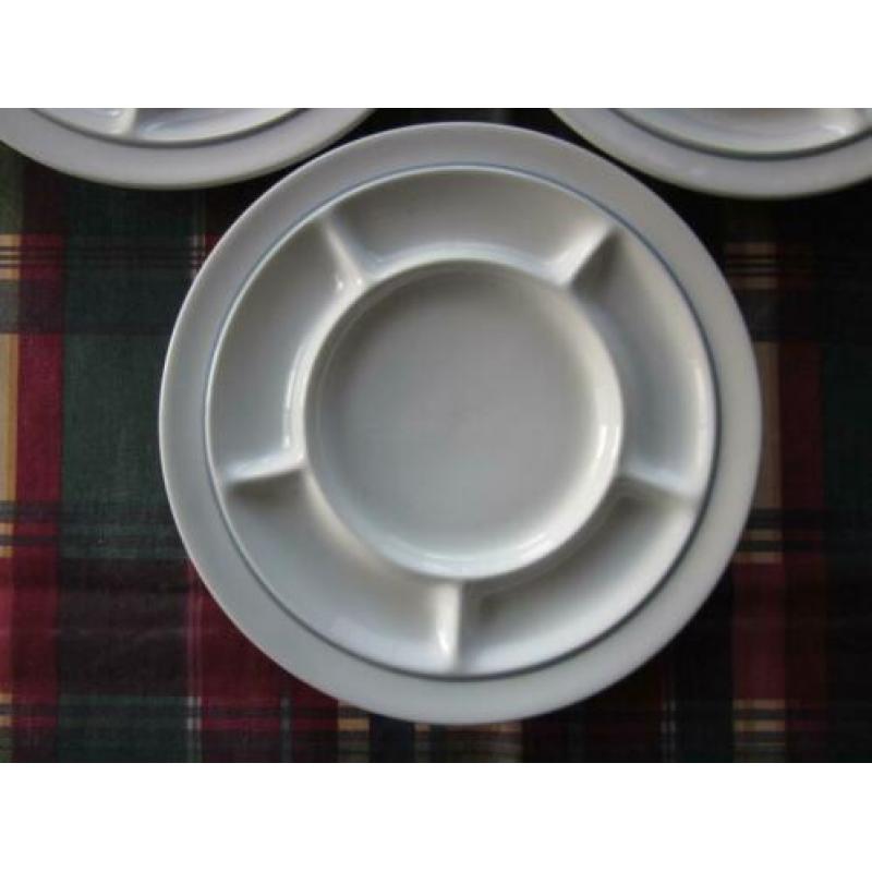 Thomas Germany 5 fondueborden 2 wit effen 3 gekleurd streepj