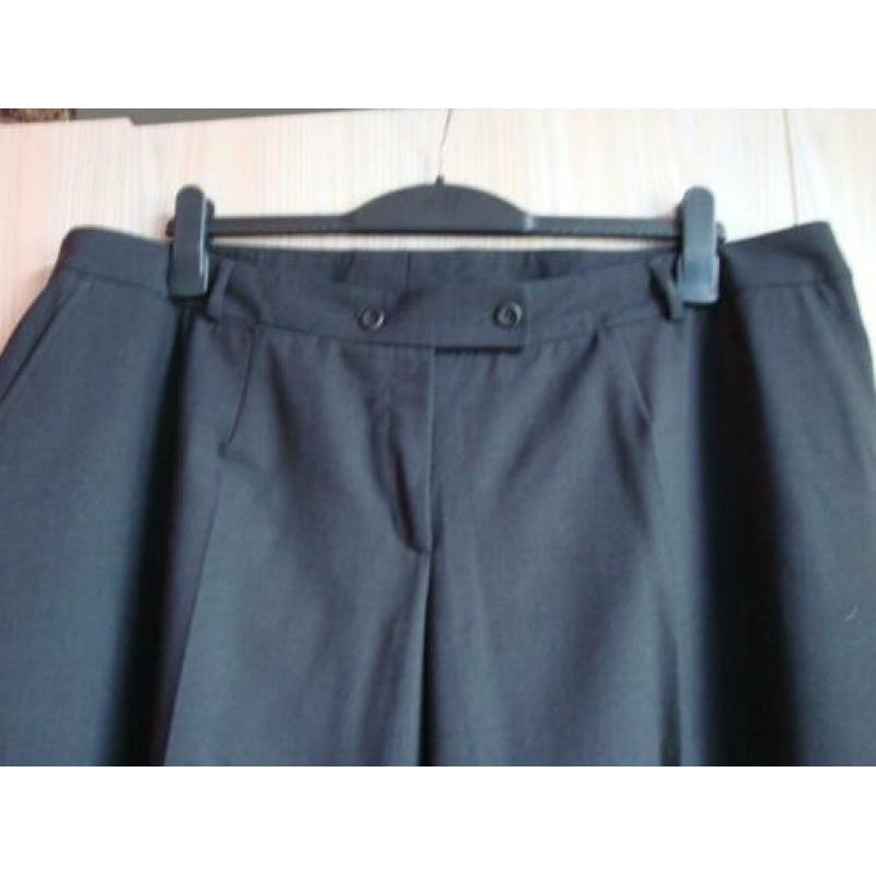 Lange nieuwe zwarte GREIFF PREMIUM broek. Maat 52