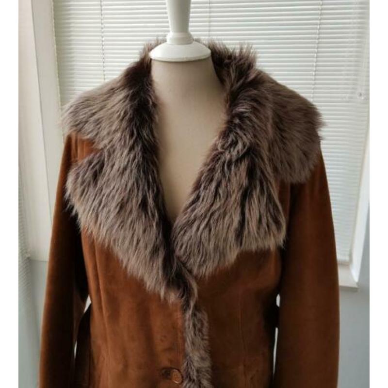 Als nieuw – Arma- korte Lammy coat maat 40
