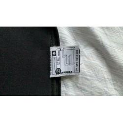 Freitag 17” laptop hoes, kleur wit, rits kapot!