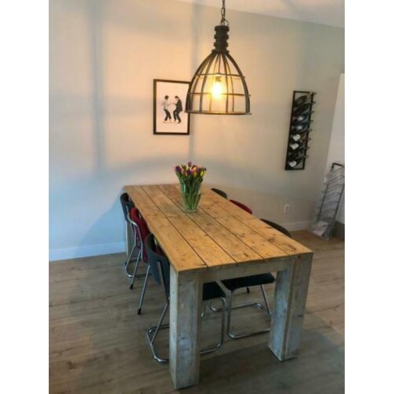 Steigerhouten Tafel