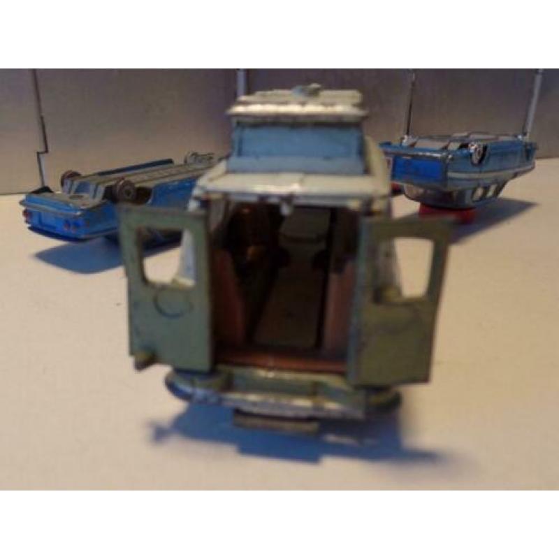 Groep van 4 bespeelde Corgi toys