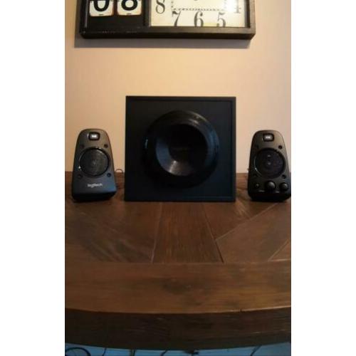 Logitech Z623 - 2.1 Speakersyteem.