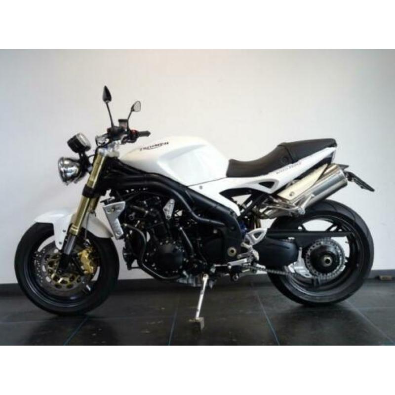 Triumph SPEED TRIPLE 1050 (bj 2006)