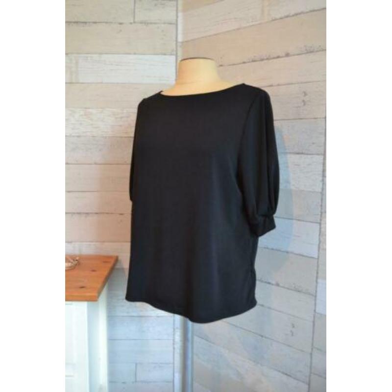 blouse van H&M met 3/4 mouwtjes in maat M - k436