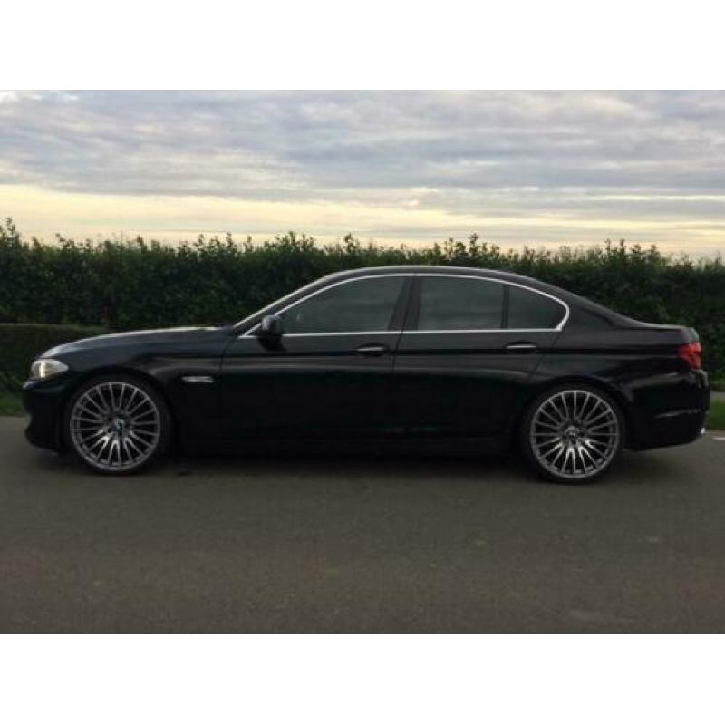 BMW 530D XD 123dk NIEUWSTAAT AUT8 HEAD-UP KEYLESS 2012
