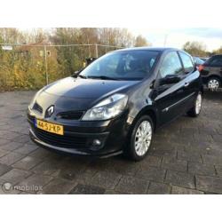 Renault Clio 1.6-16V Dynamique Luxe