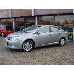 Toyota Avensis 1.8 VVTi Business (bj 2010)