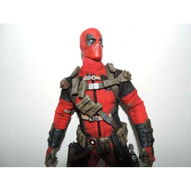 sideshow deadpool comic version 1/6 figure marvel