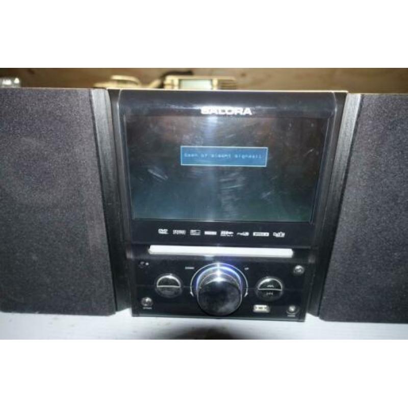Salora HS 7051 7 inch LCD TV