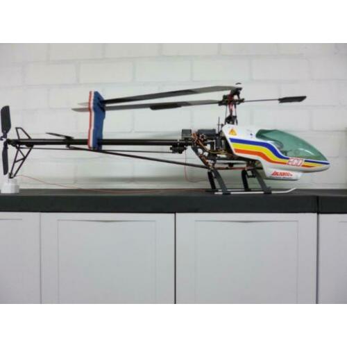 Ikarus Eco8 rc modelhelikopter elektro rotor 105 cm.