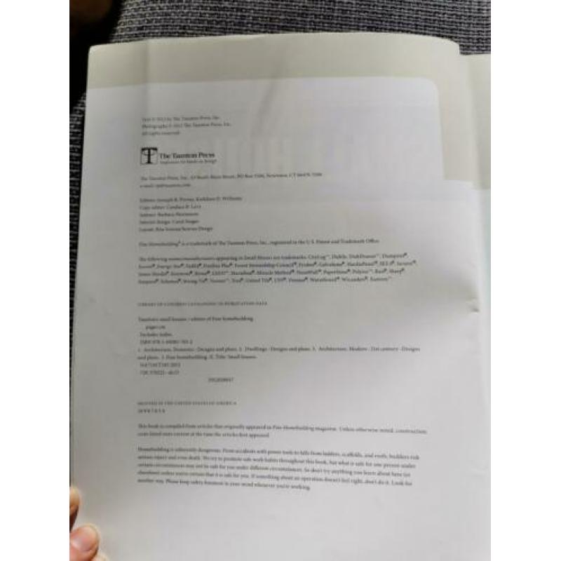 Boek SMALL HOUSES Editors of Fine Homebuilding