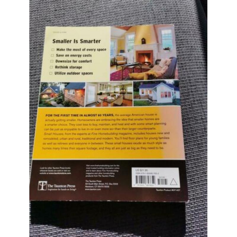 Boek SMALL HOUSES Editors of Fine Homebuilding