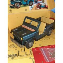 Blikken construction jeep japan