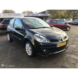 Renault Clio 1.6-16V Dynamique Luxe