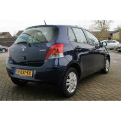 Toyota Yaris 1.3 VVTi Dynamic 5 Deurs,airco. (bj 2009)