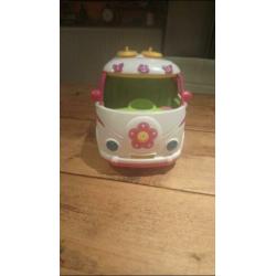 Pinypon Camper+Auto+Poppetjes+Extra onderdelen