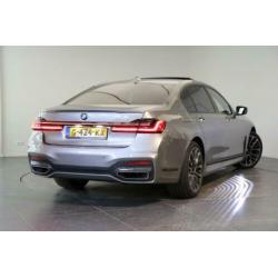 BMW 7 Serie Sedan 745Le / Automaat / Panoramadak + Sterrenhe
