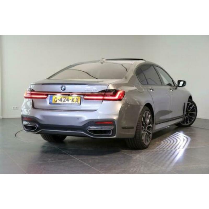BMW 7 Serie Sedan 745Le / Automaat / Panoramadak + Sterrenhe