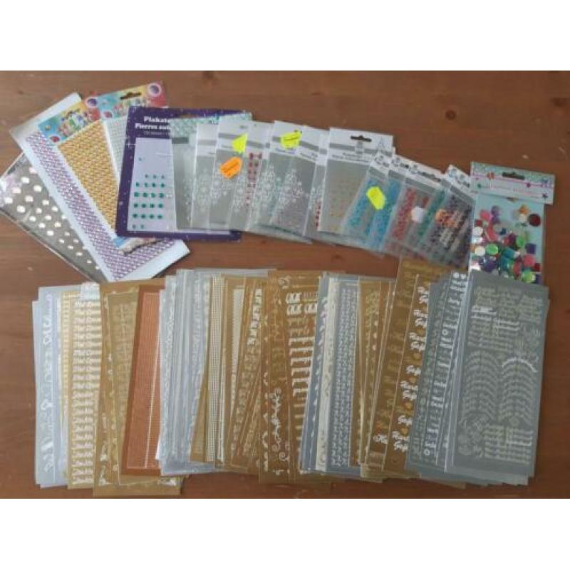 3d boeken-/ vellen, stickers, plakstenen, kaarten/enveloppen