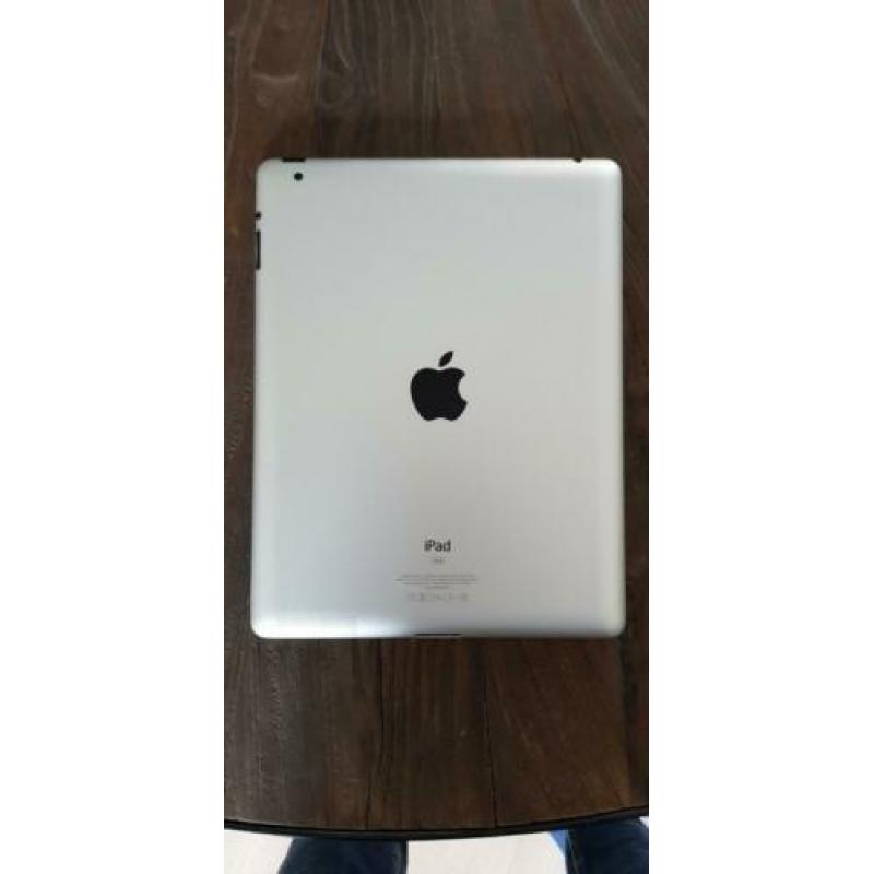 Apple ipad 2.....16gb...werkt goed en onbeschadigd
