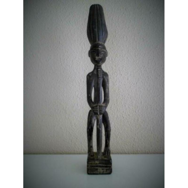 Houten Beeldje Indonesië - Houtsnijwerk - 34 x 5 cm.