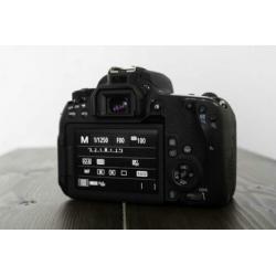 Cannon 77d | canon 50mm 1.4
