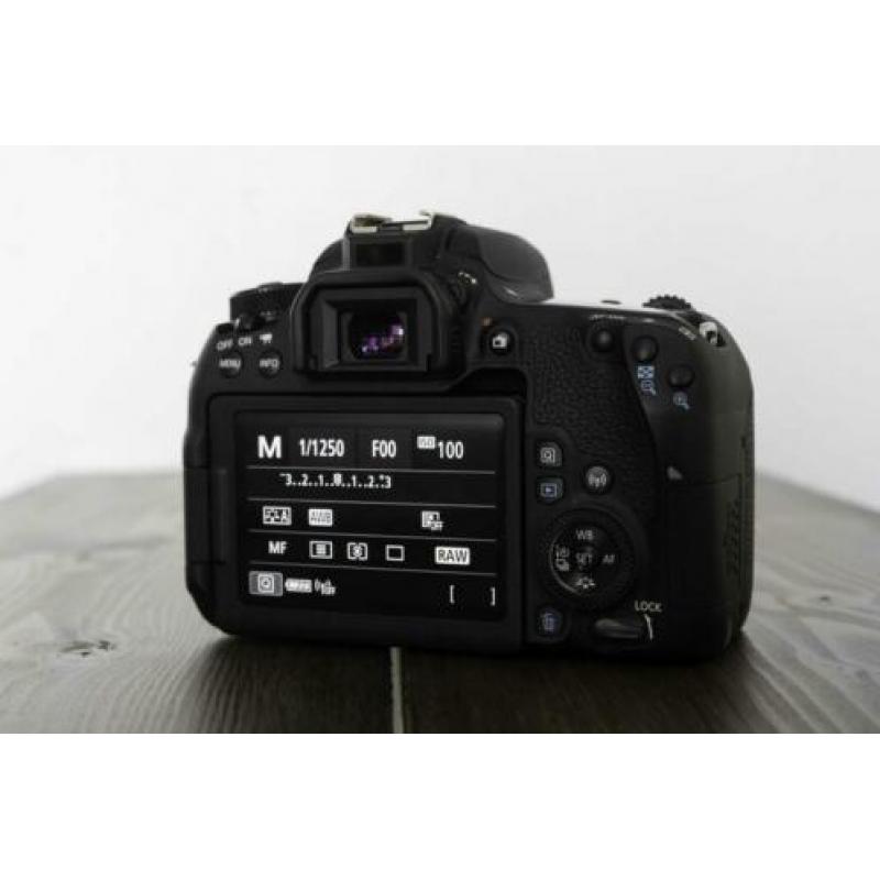 Cannon 77d | canon 50mm 1.4