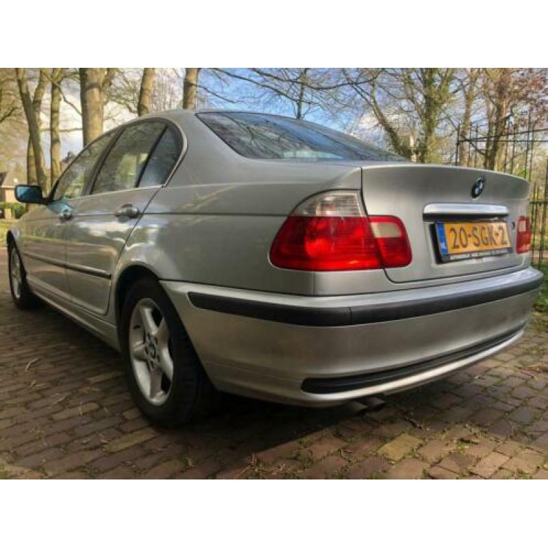 BMW 3-Serie 2.0 I 320 2000 Grijs