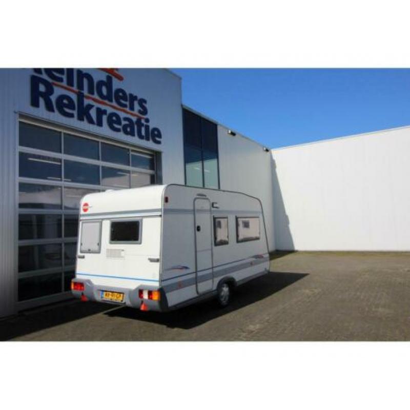 Burstner Amara 425 TL Voortent