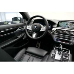BMW 7 Serie Sedan 745Le / Automaat / Panoramadak + Sterrenhe