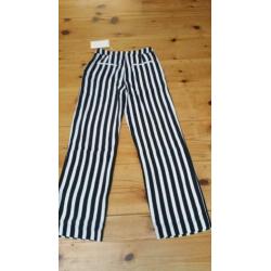 Zwart/witte gestreepte broek 34. Du Nord.