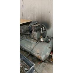 Compressor loop of sloop
