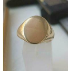 Solid 18ct gold signet ring hallmarked (18 karaat , zegel)