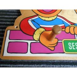 Houten kapstok Sesamstraat Bert en Ernie kinderkapstok