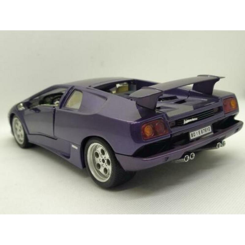 Lamborghini Diablo 1:18 bburago burago Pol