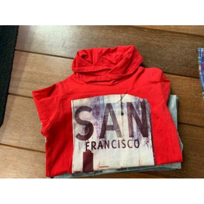 11 Jongens longsleeves + blouses