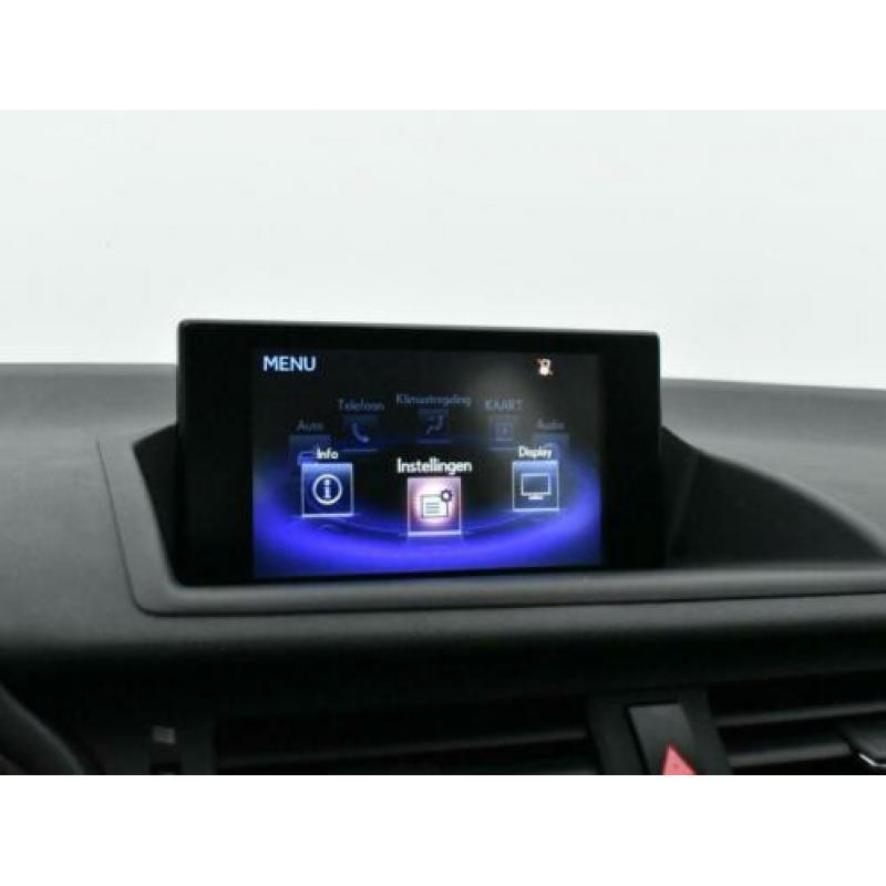 Lexus CT 200h Business Line | 17" | Keyless entry (bj 2017)