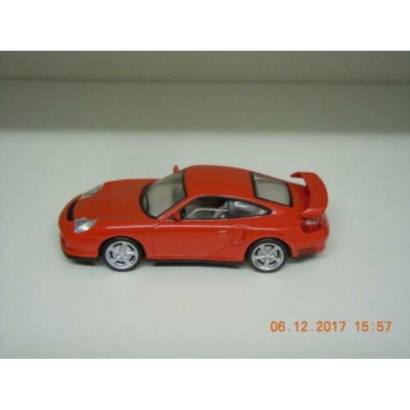 Porsche 911 GT2.