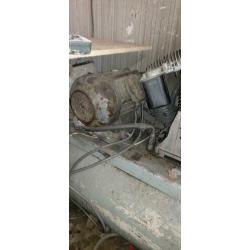 Compressor loop of sloop