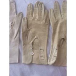 Handschoenen, vintage suède in crème wit te koop! Enkele par
