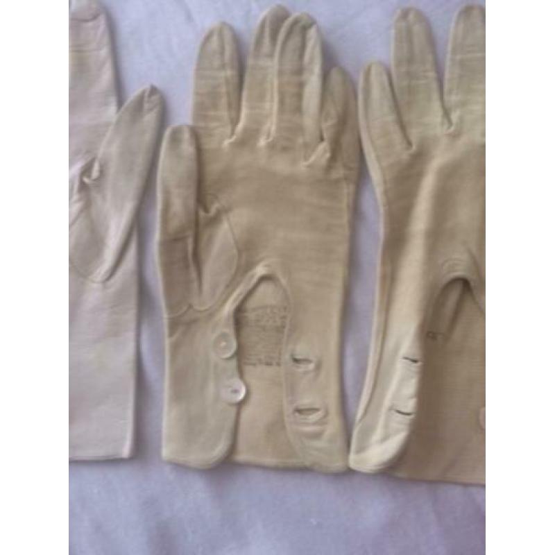 Handschoenen, vintage suède in crème wit te koop! Enkele par