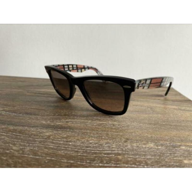 Rayban wayfayer limed edition