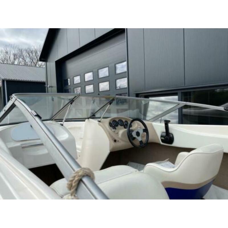 Speedboot Wellcraft excel 18sx / Mercruiser inboard / 179 va