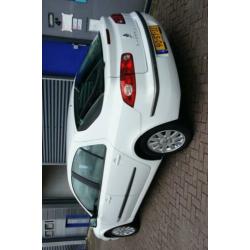 Renault LAGUNA 2.0 16V Expression