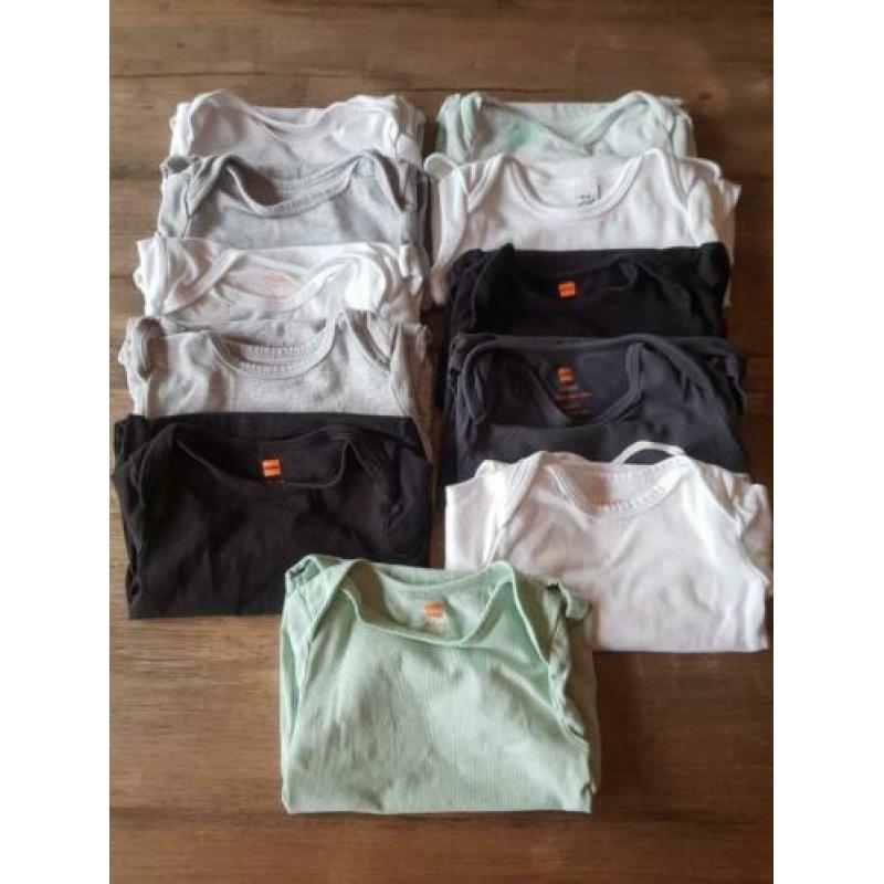 Rompers korte mouw maat 62-68