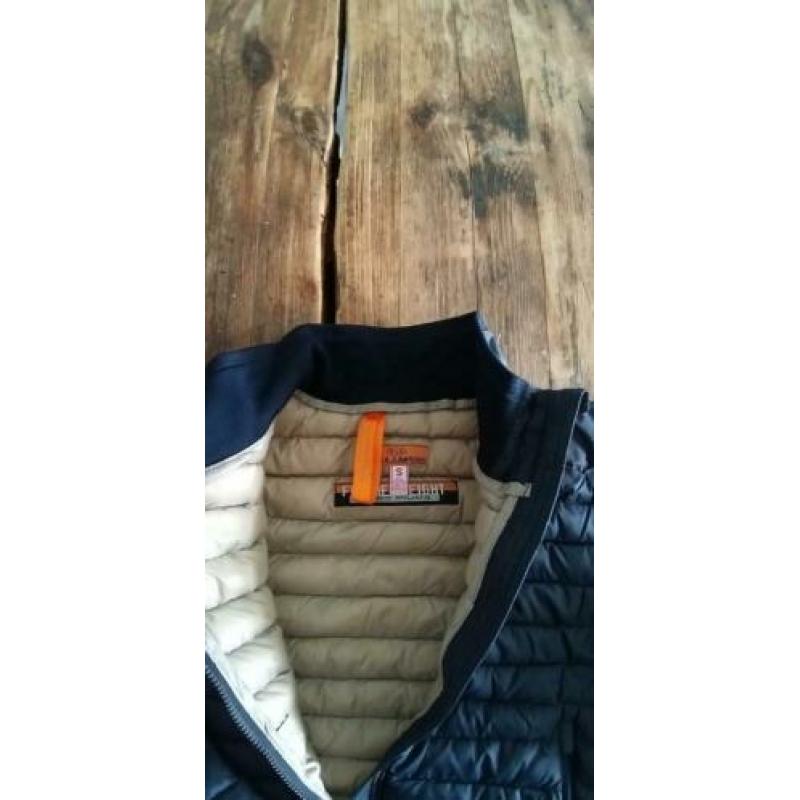 Ongedragen zomerjas Maat S parajumpers